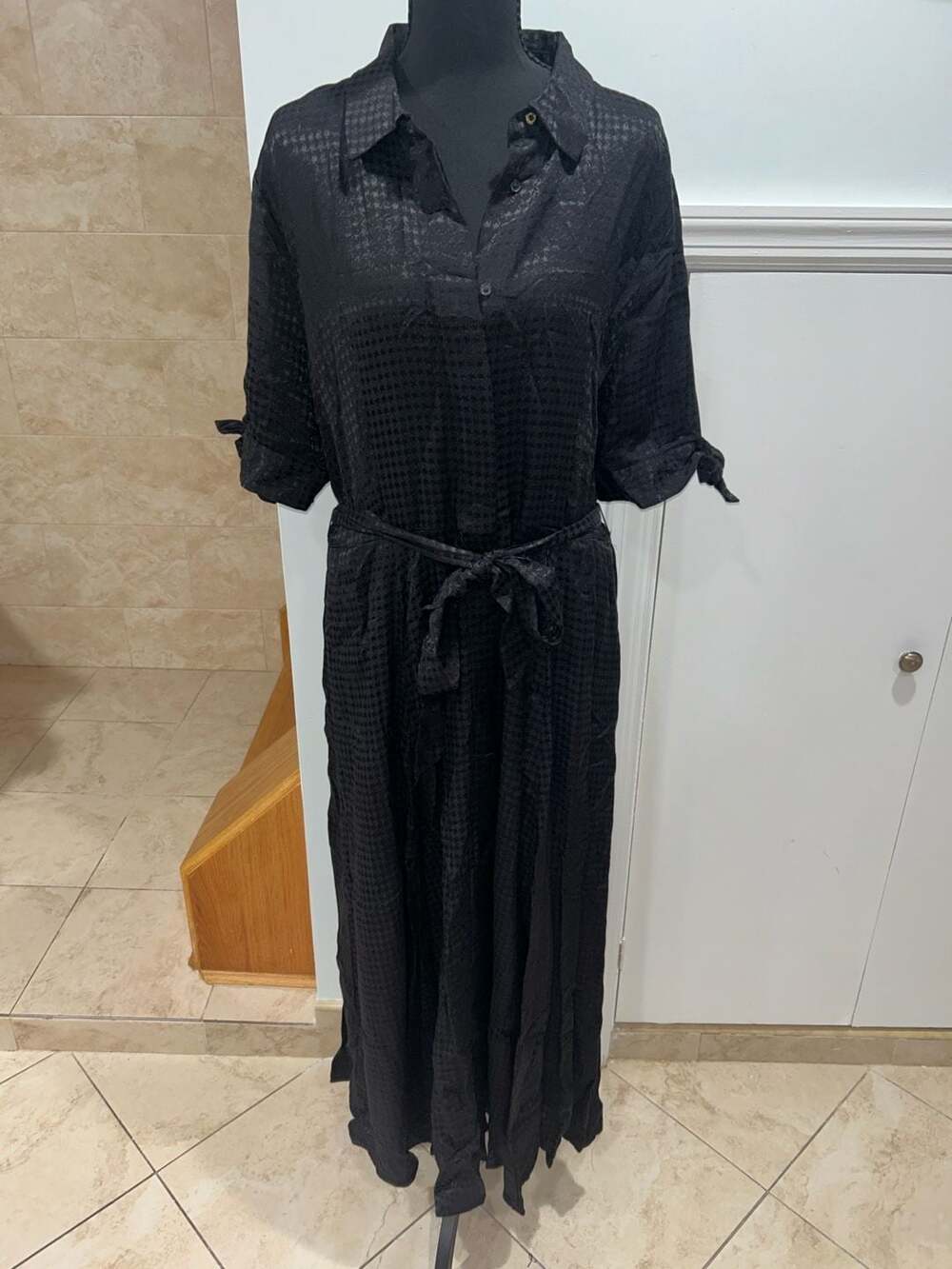 Calvin Klein Black Houndstooth Jacquard Belted Maxi Dress Size 16